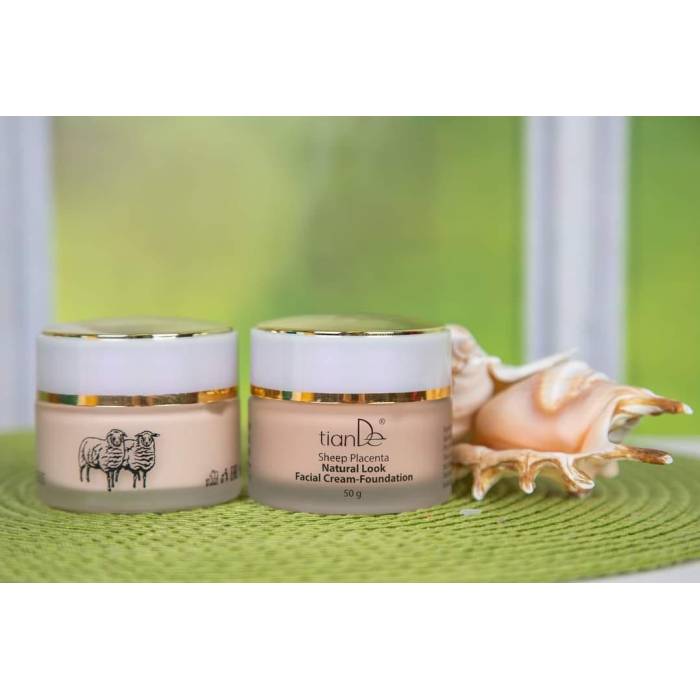 Cremă cu fond de ten, 50 g 