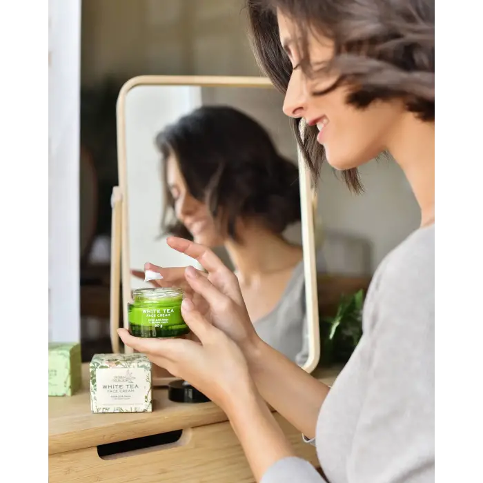 Cremă de față cu ceai alb, 50g