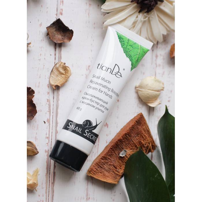 Cremă revitalizantă de mâini cu mucină de melc