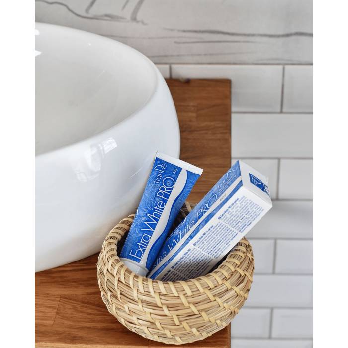 Pastă de dinți "Extra White PRO", 60 g